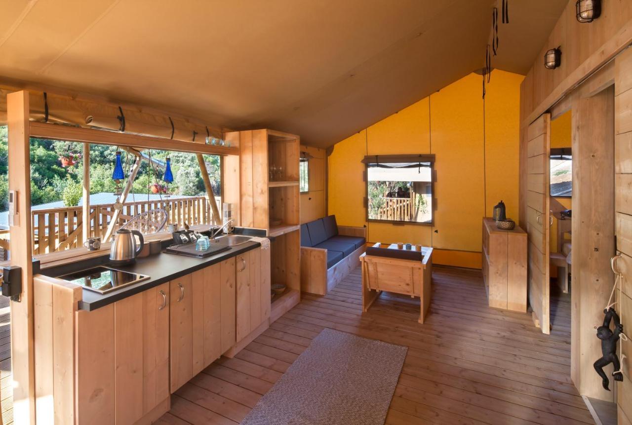 Sea Glamping Hotel Kotor Exterior foto