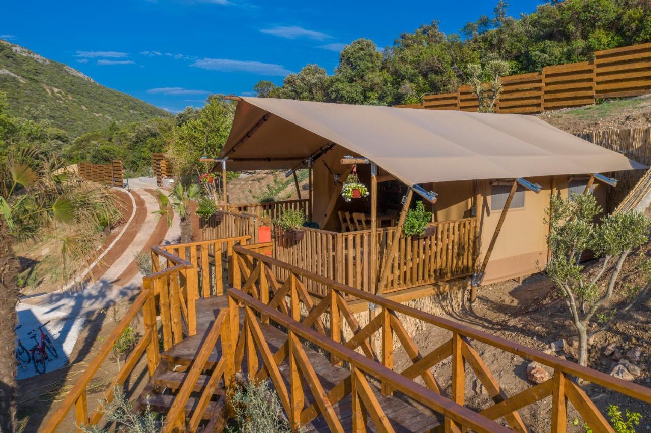 Sea Glamping Hotel Kotor Exterior foto