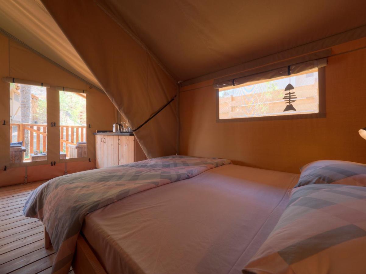 Sea Glamping Hotel Kotor Exterior foto