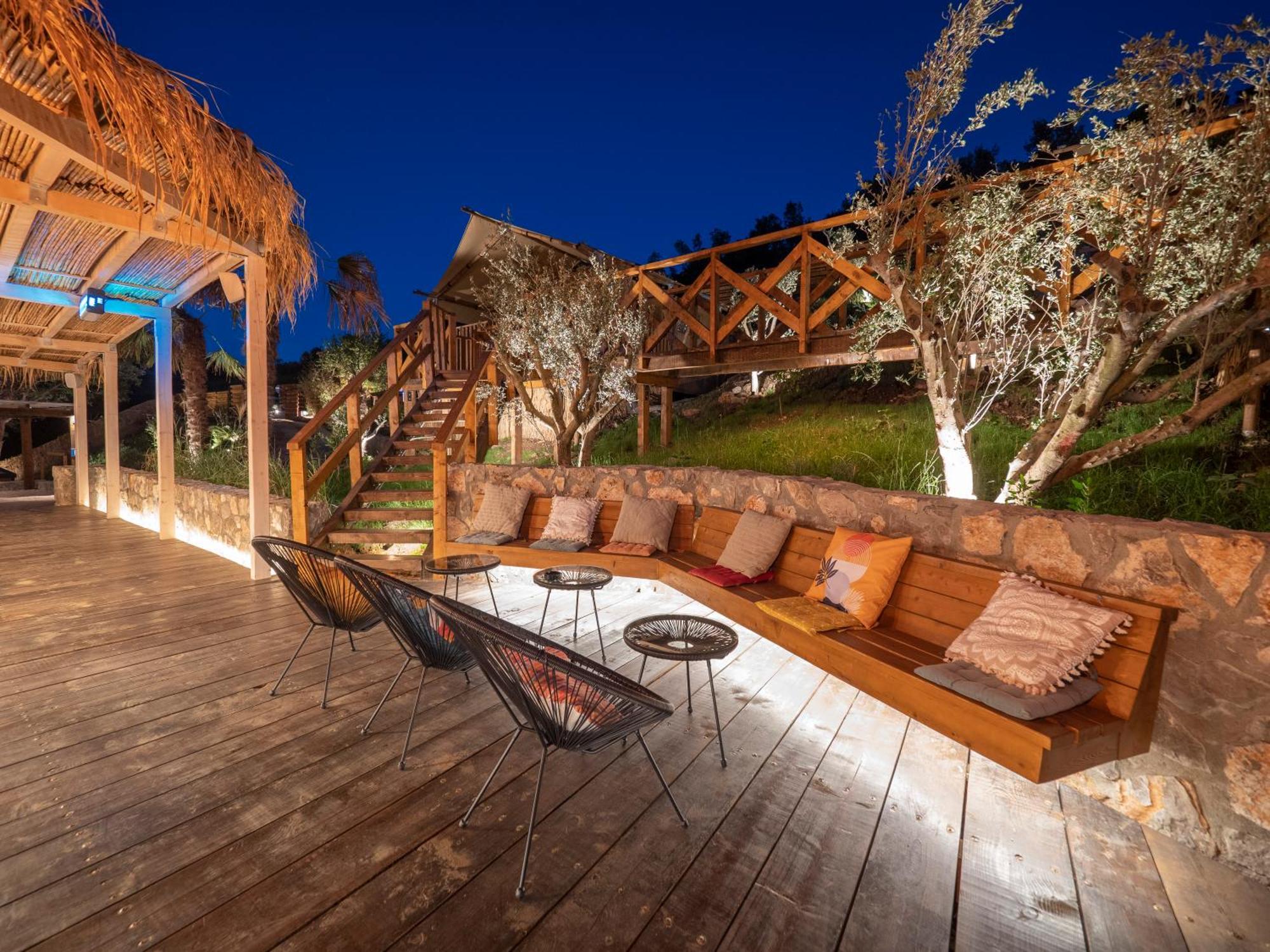 Sea Glamping Hotel Kotor Exterior foto