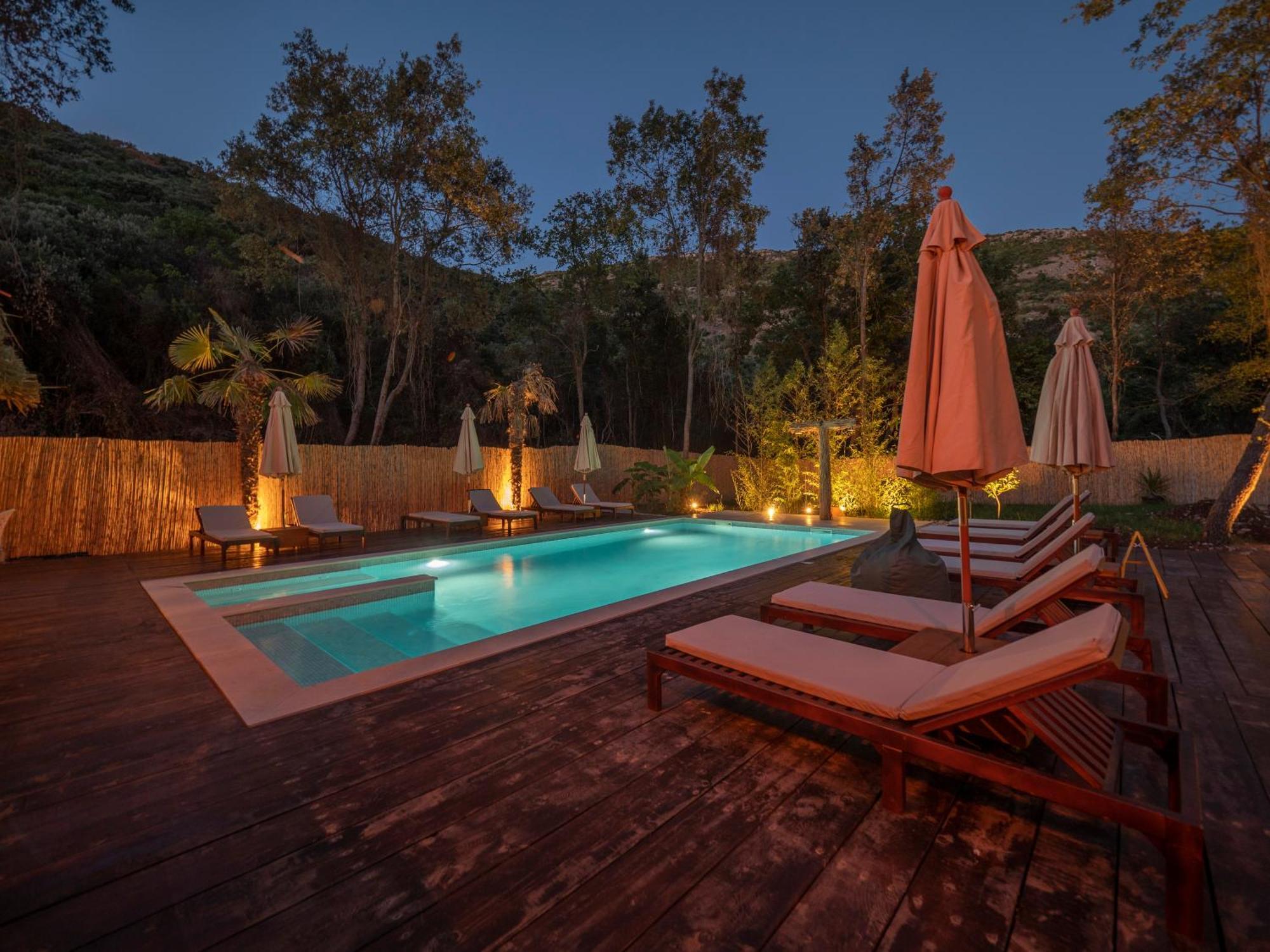 Sea Glamping Hotel Kotor Exterior foto